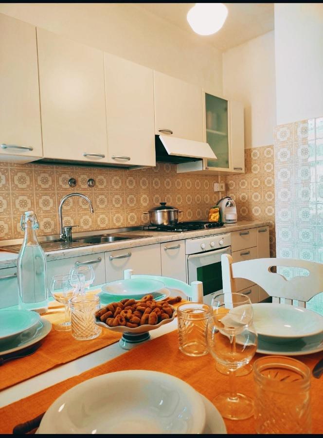Appartamento Delizioso Con Terrazzo In Centro-Delicious Apartment With Terrace Sanremo Exteriör bild