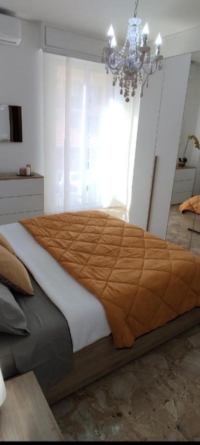 Appartamento Delizioso Con Terrazzo In Centro-Delicious Apartment With Terrace Sanremo Exteriör bild